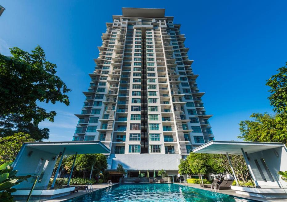 Suasana Bukit Ceylon Klcc *