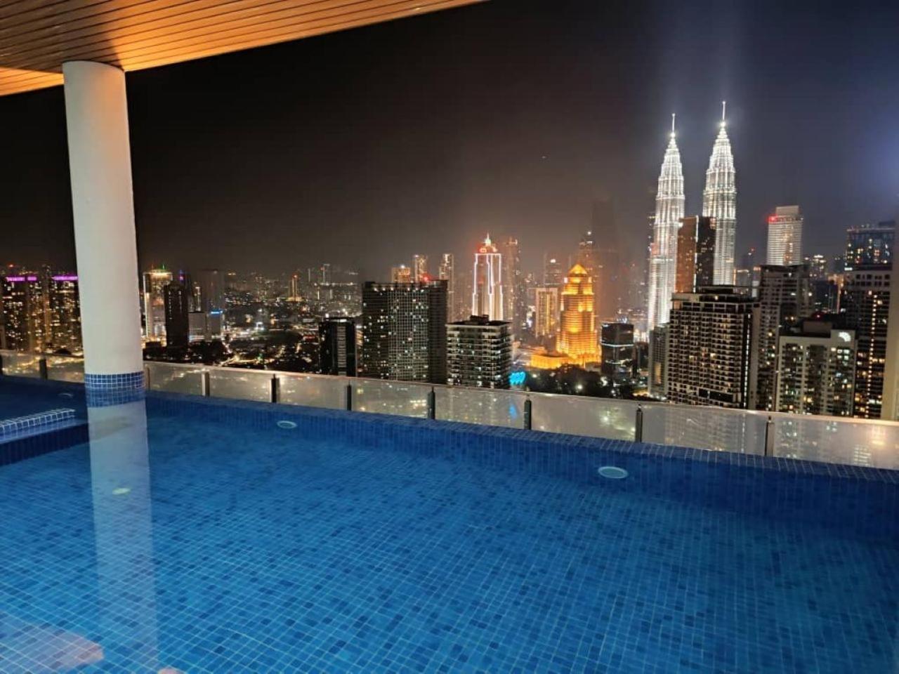 The Luxe By Klcc Apartment