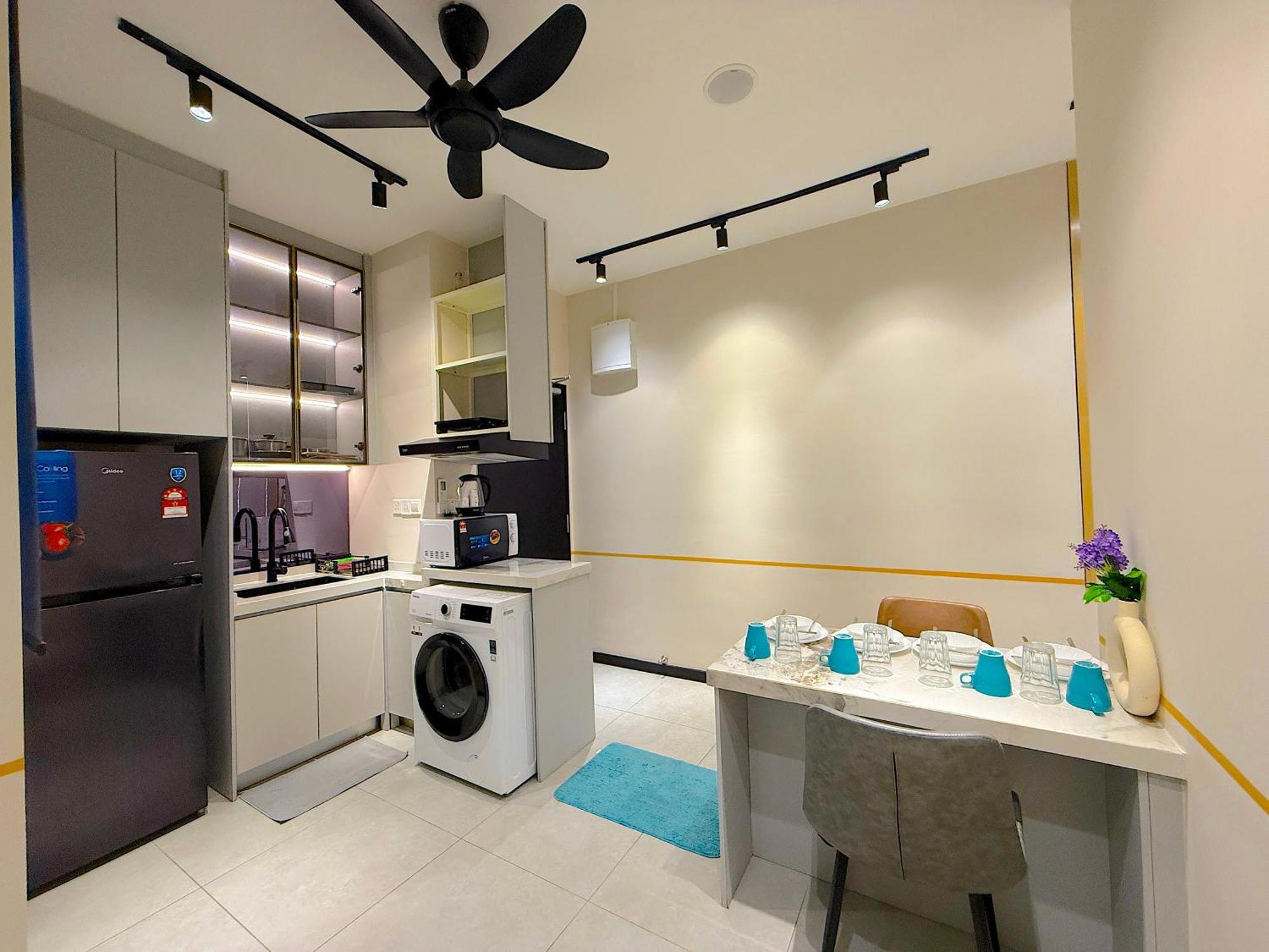 Neu By Serenity Homes Near Gleneagles, Klcc & Lrt Apartemen