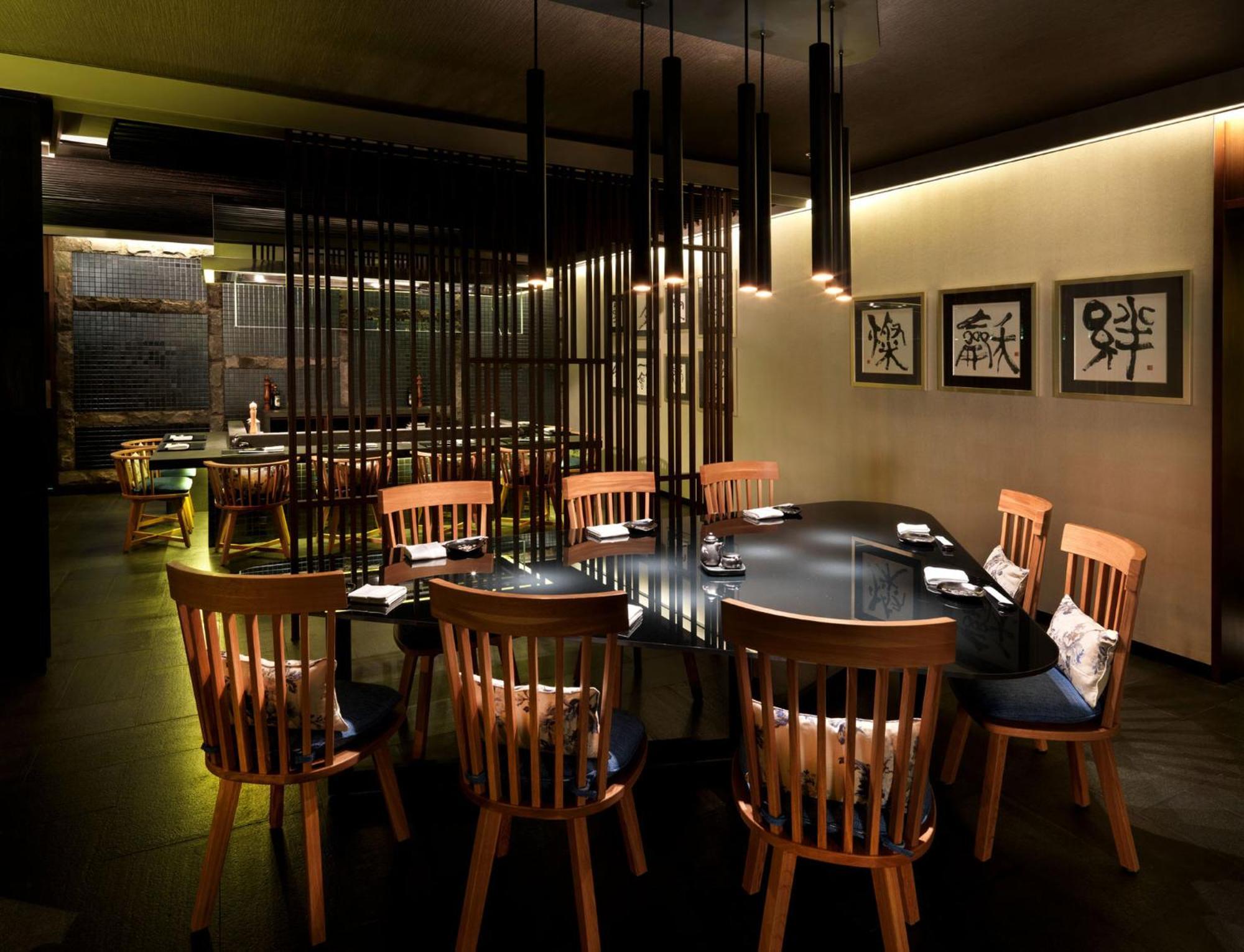 Intercontinental By Ihg Khách sạn 5*