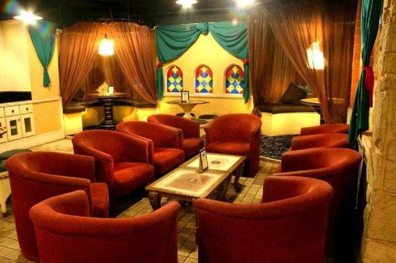 Hotel Grand Seasons