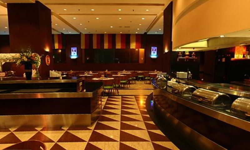 Grand Seasons Hotel 4*