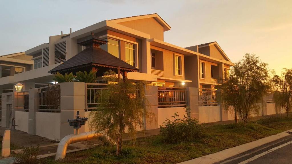Vvip Homestay Proton City * Kuala Lumpur