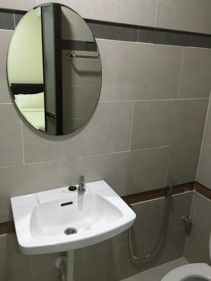 Ipoh Road Hotel