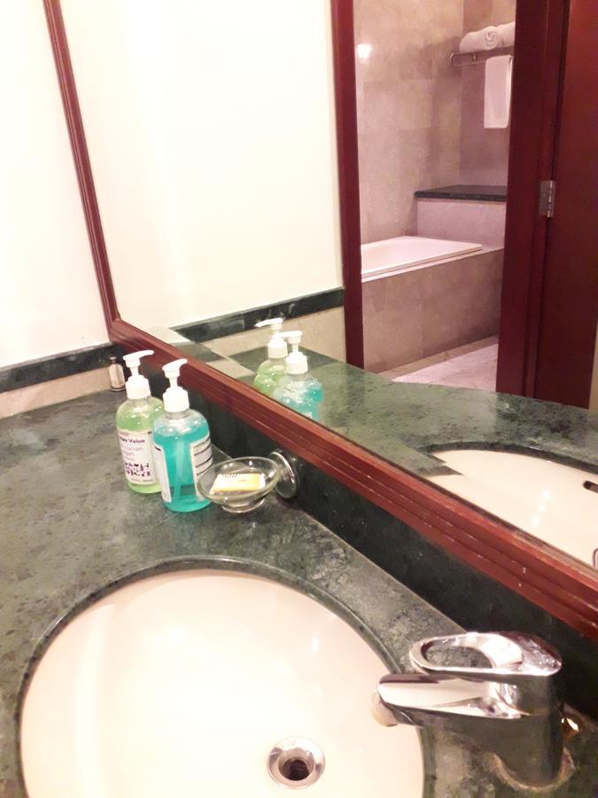 Glorious Service Suite @ Times Square