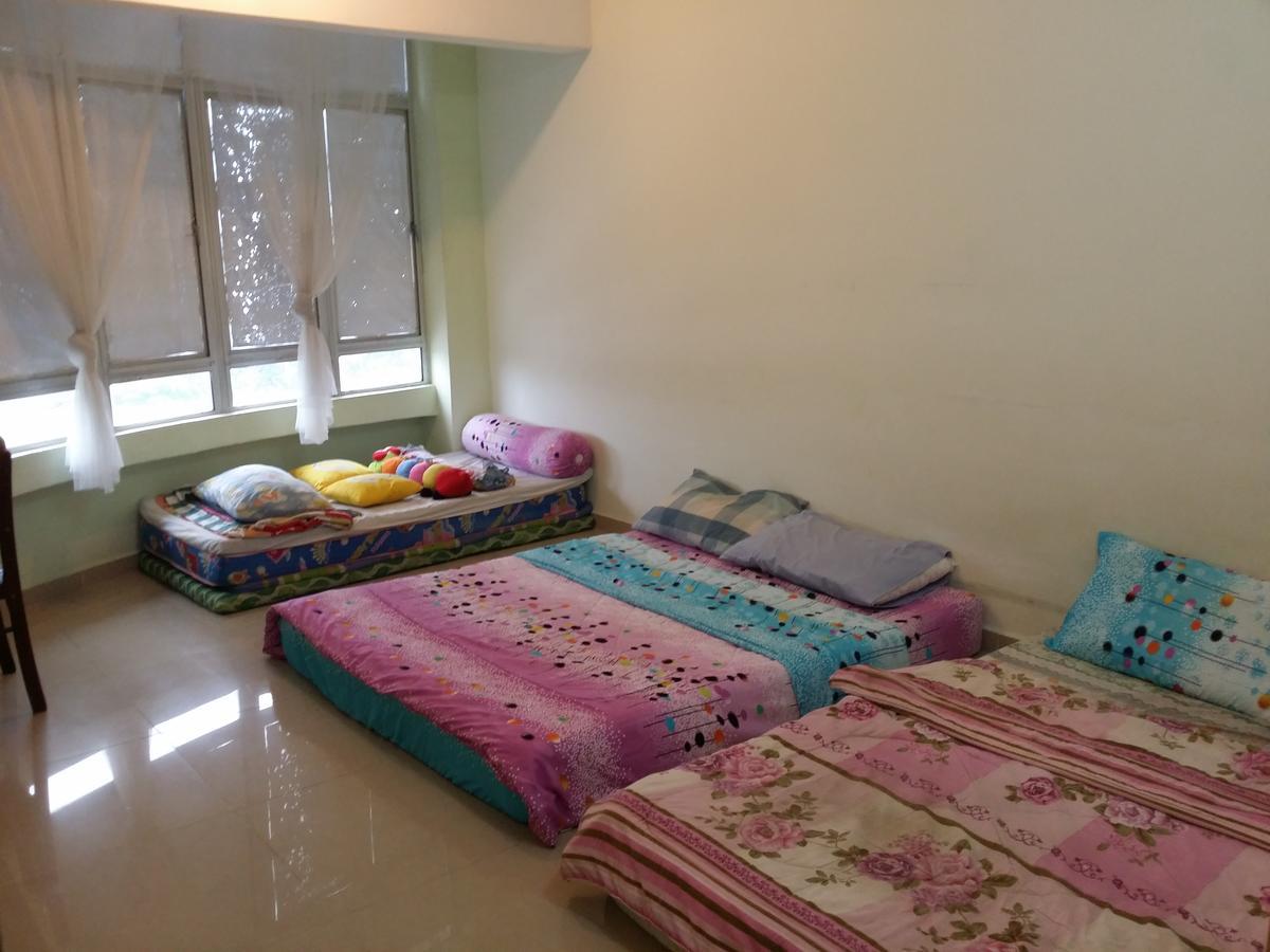 Putra Majestik Apartamento *
