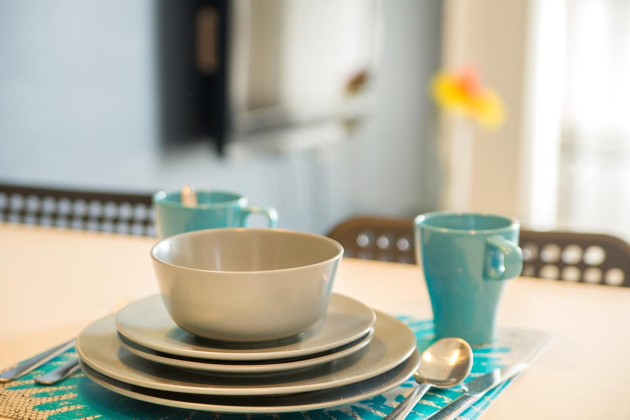 Amazing Homestay At Regalia Apartment