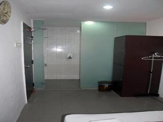 Hotel Oyo 43927 Sassana 2*