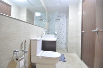 Kl View At Regalia Apartemen
