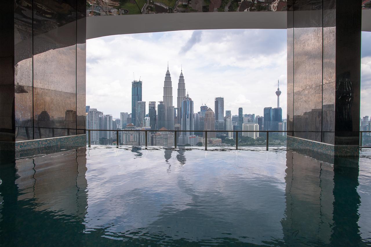 #332 Big Balcony With Stunning Twin Tower View ! * Kuala Lumpur