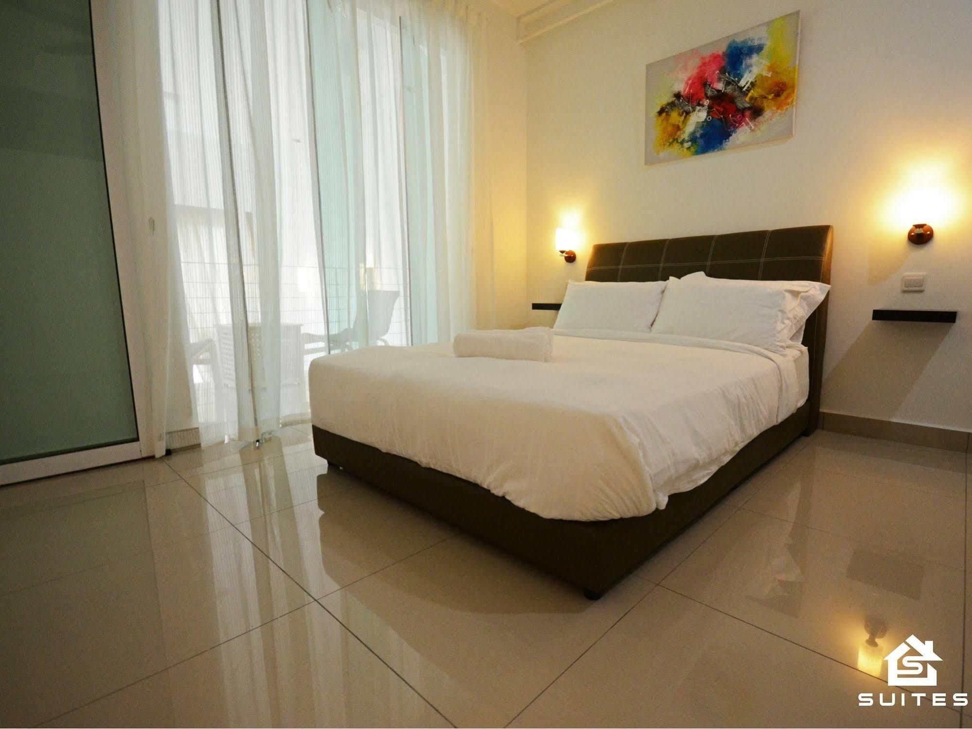 Homestay S-suites@the Scott Garden *
