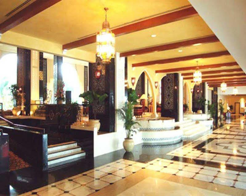 Istana Centre Hotel