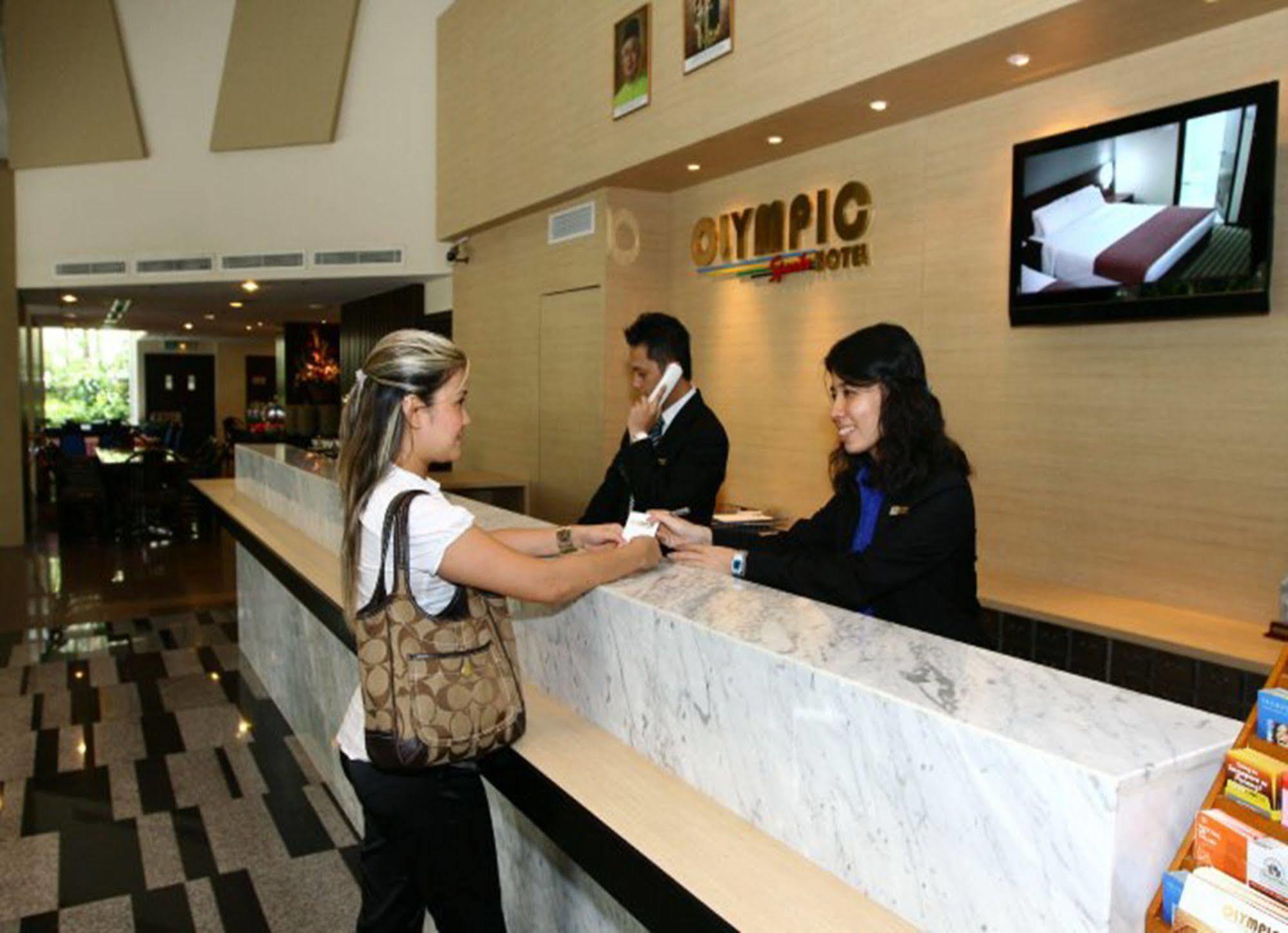 Olympic Sports Hotel, Hotel
