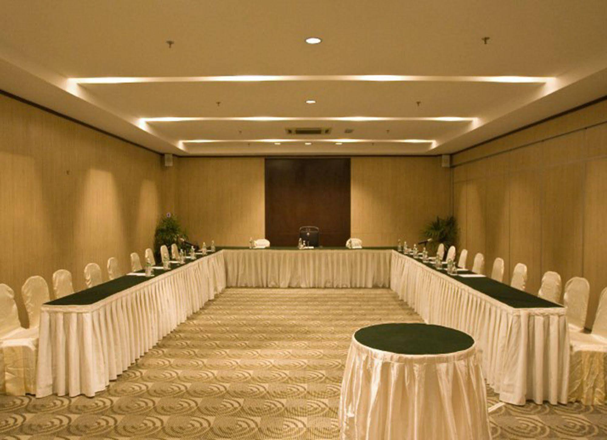 Olympic Sports Hotel, Hotel 3*