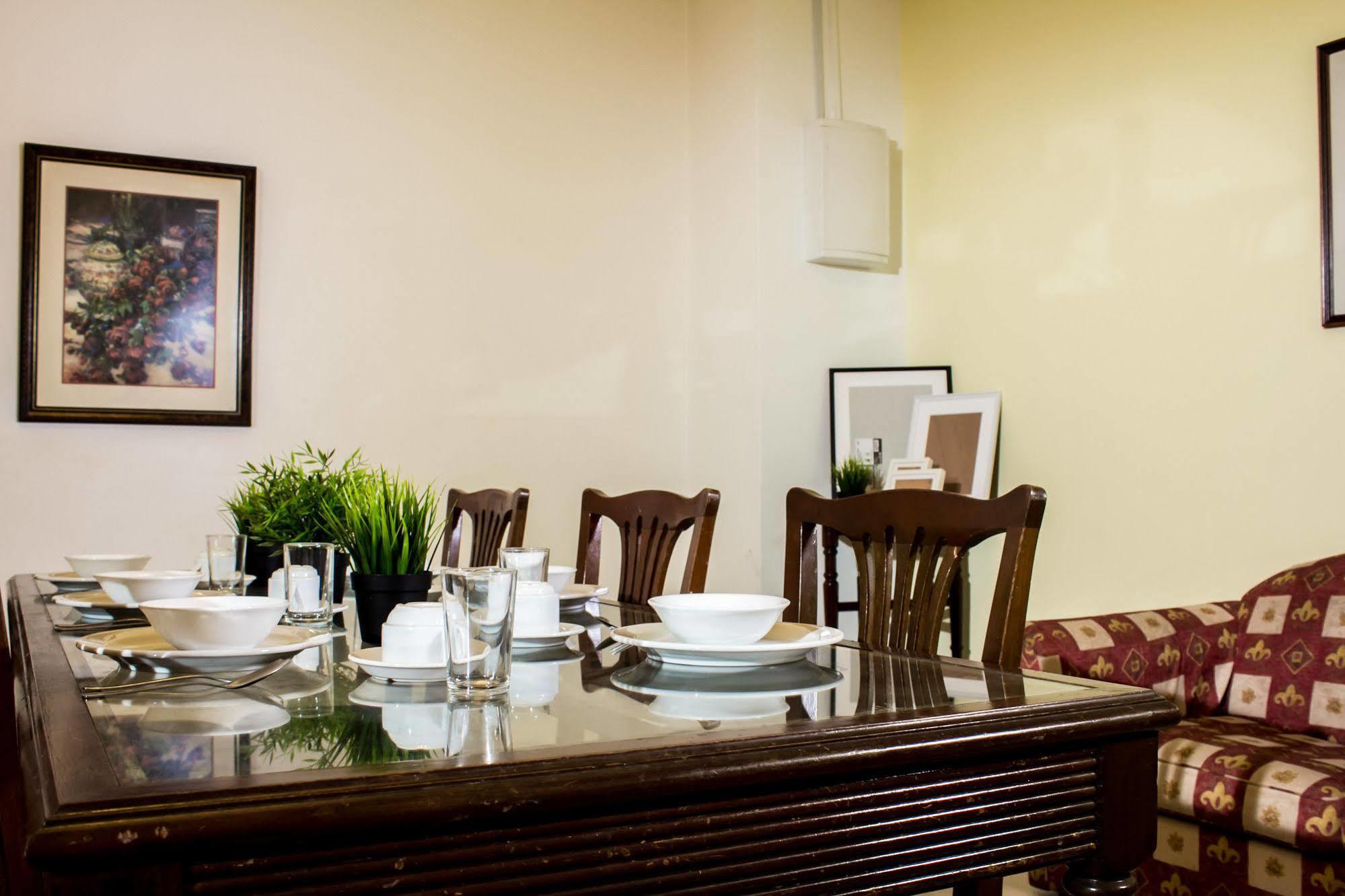 Khách sạn Duta Vista Suites Kuala Lumpur