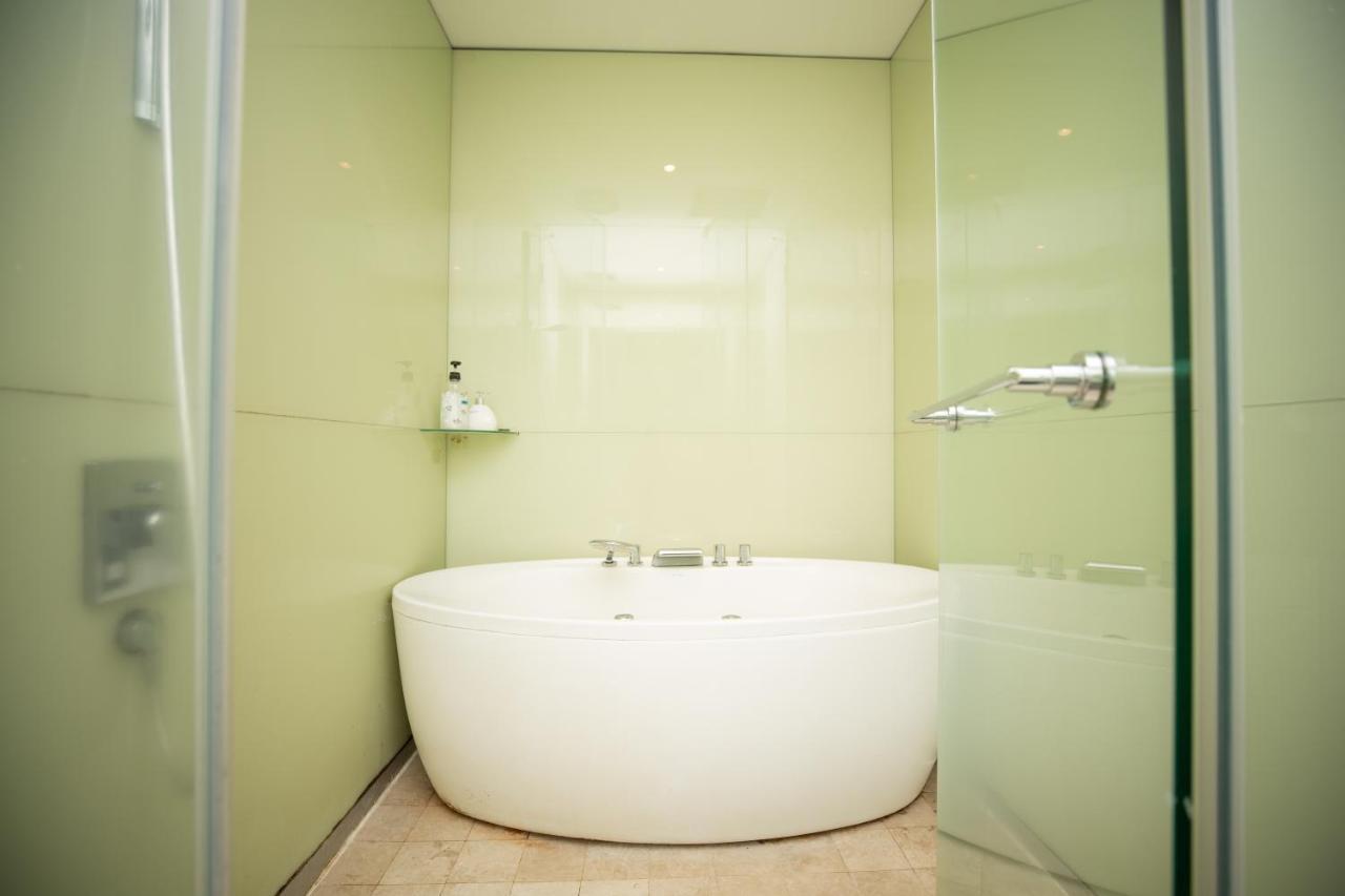 Vipod Suites Klcc By Luxury Suites Asia Kuala Lumpur