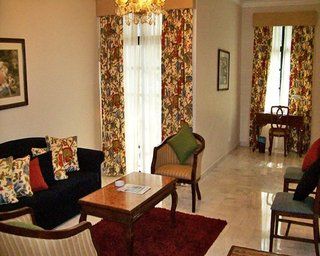 Duta Vista Suites 3*