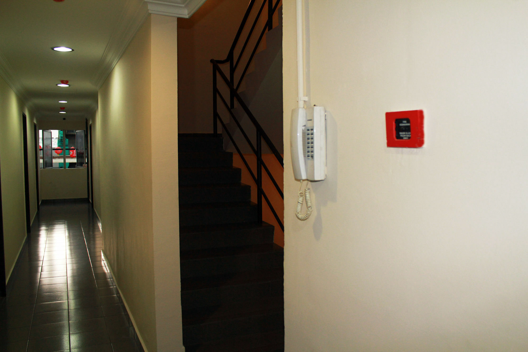 Oyo 43927 Sassana Hotel 2*