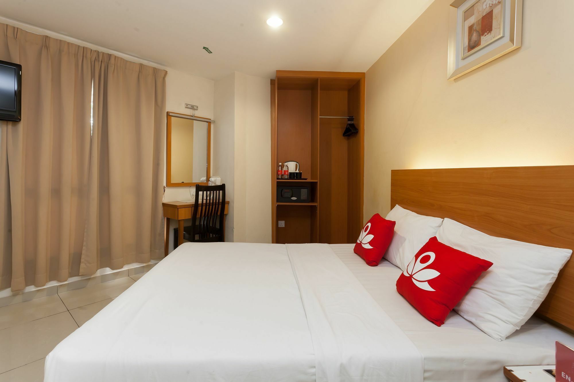 Zen My @ Sentral Hotel 2*