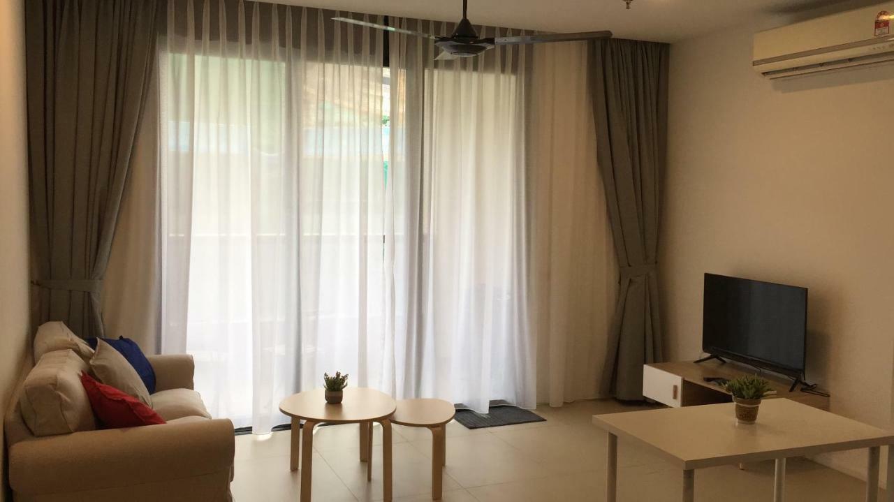 Arcoris Mont Kiara Homestay Nearby Sri Hartamas, Publika, Solaris, Ikea Damansara * Kuala Lumpur