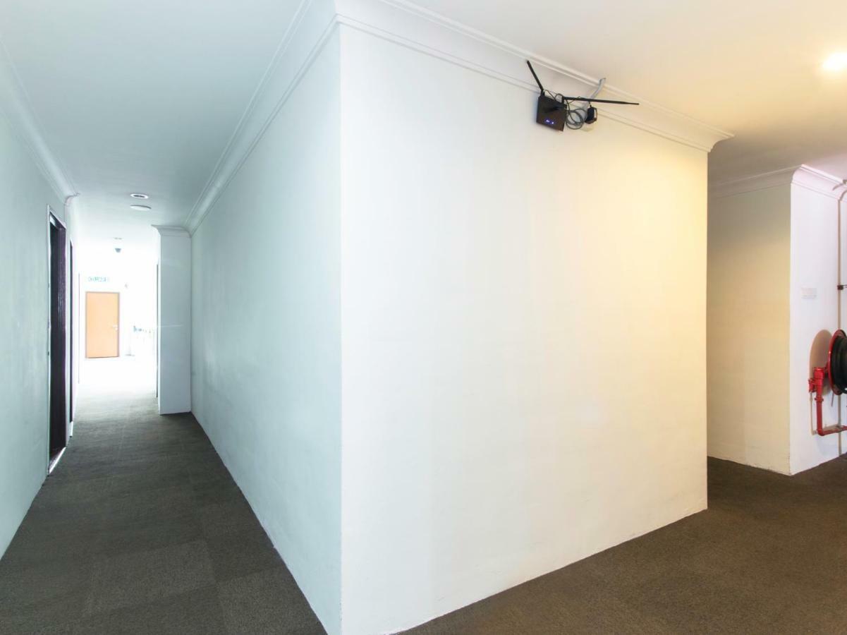 Oyo 327 Buddys Hotel Kuala Lumpur
