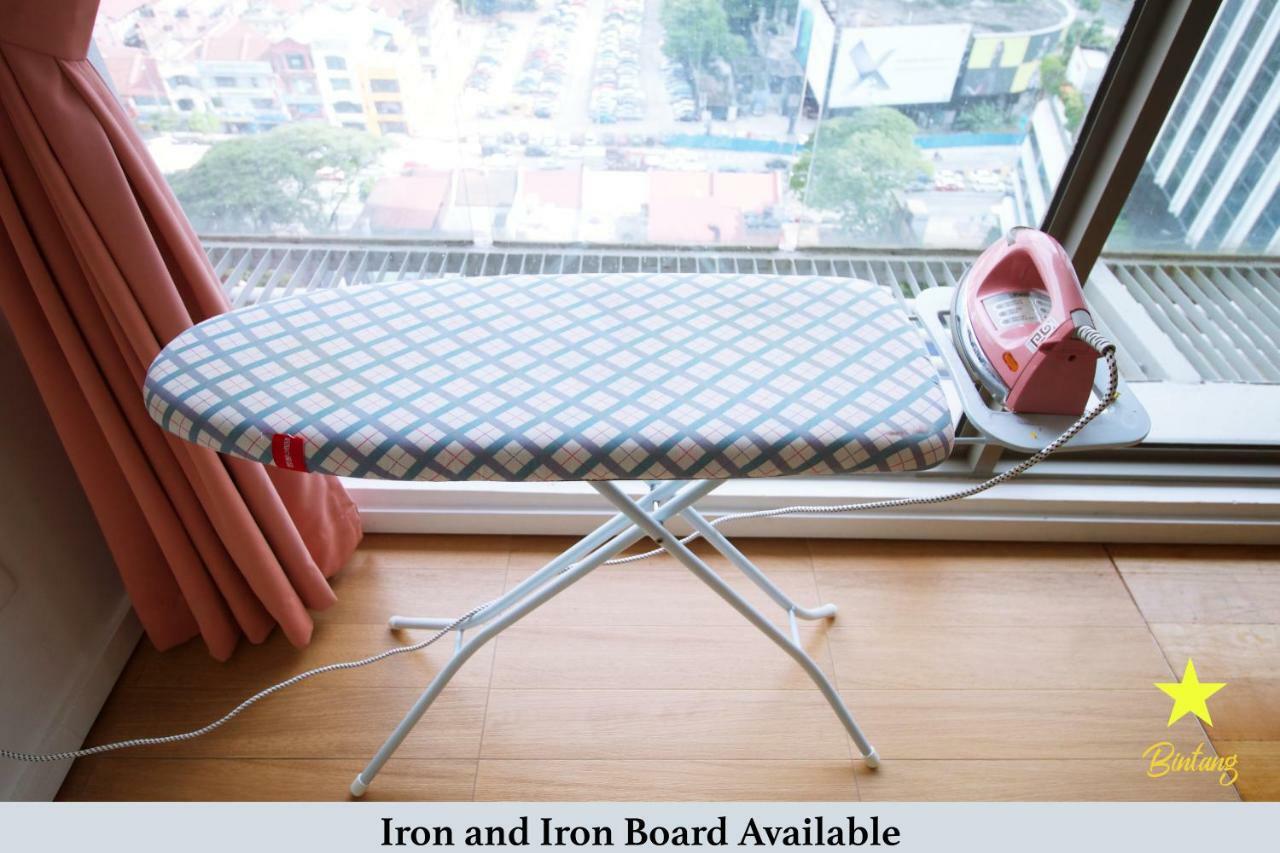 Bintang Fairlane - Walk To Pavilion & Train Station Holiday home