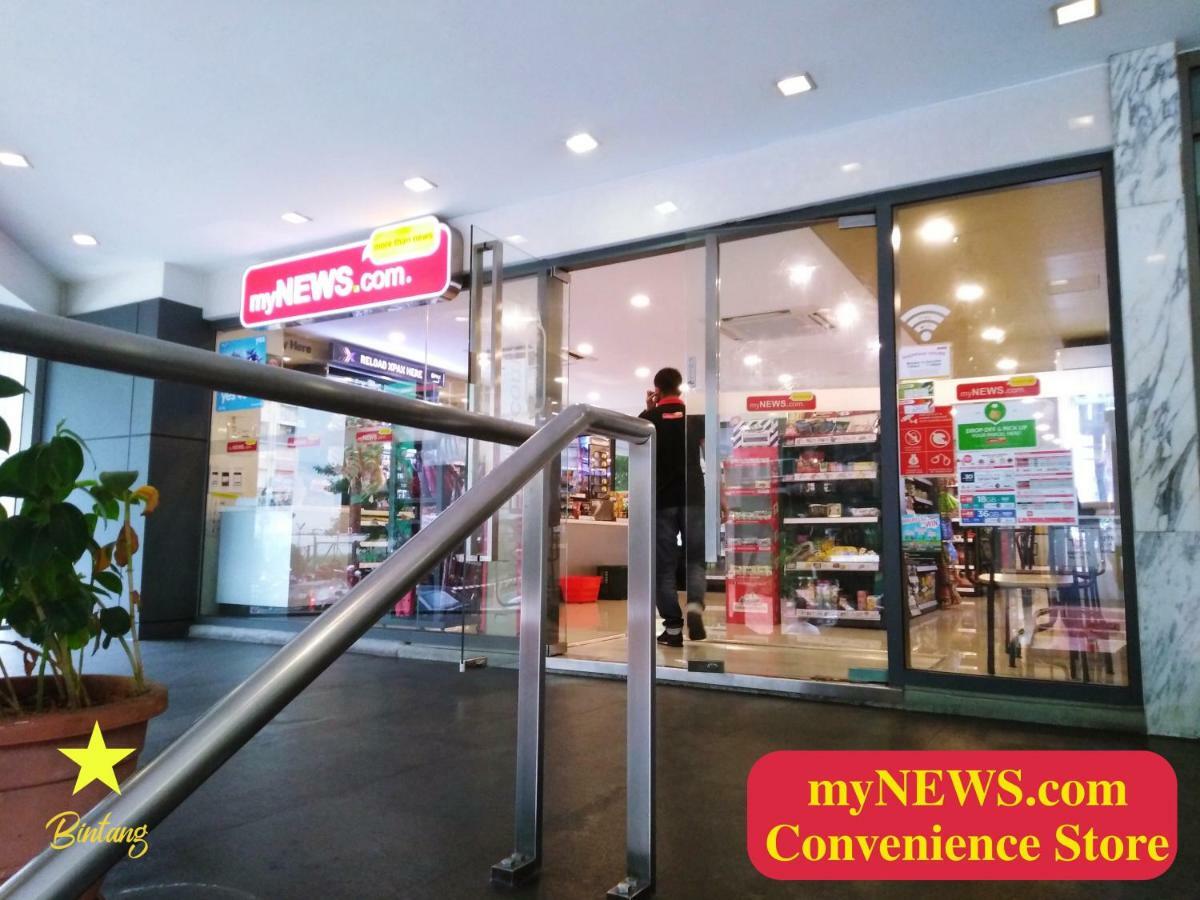 Bintang Fairlane - Walk To Pavilion & Train Station Holiday home *