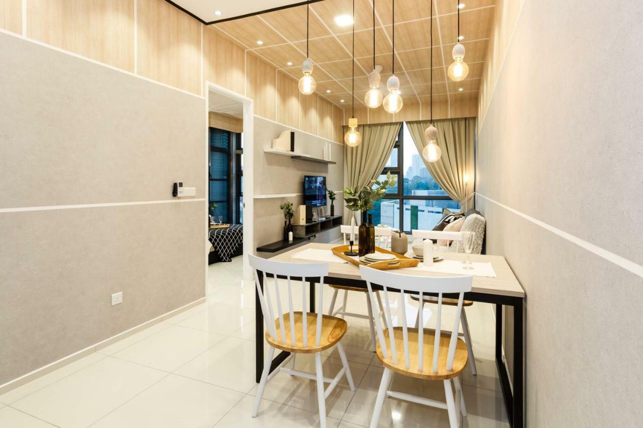 Robertson By Airhost Apartment *