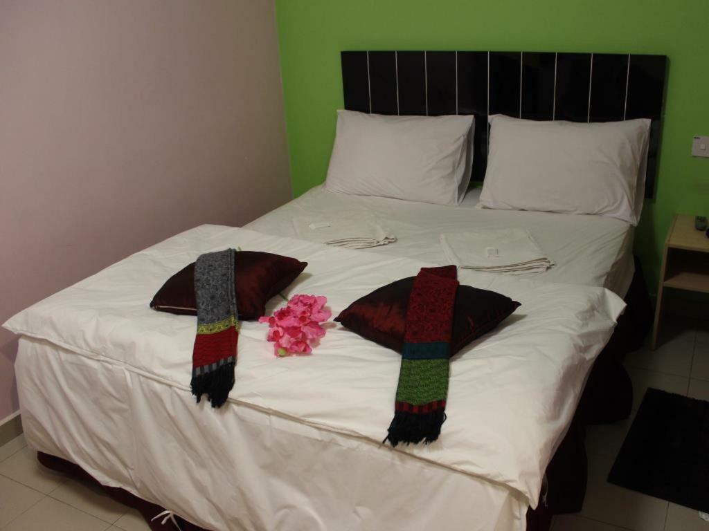 Pudu Hotel *