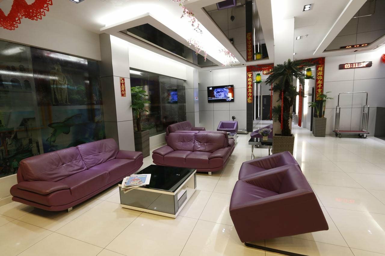 Hotel 99 3*