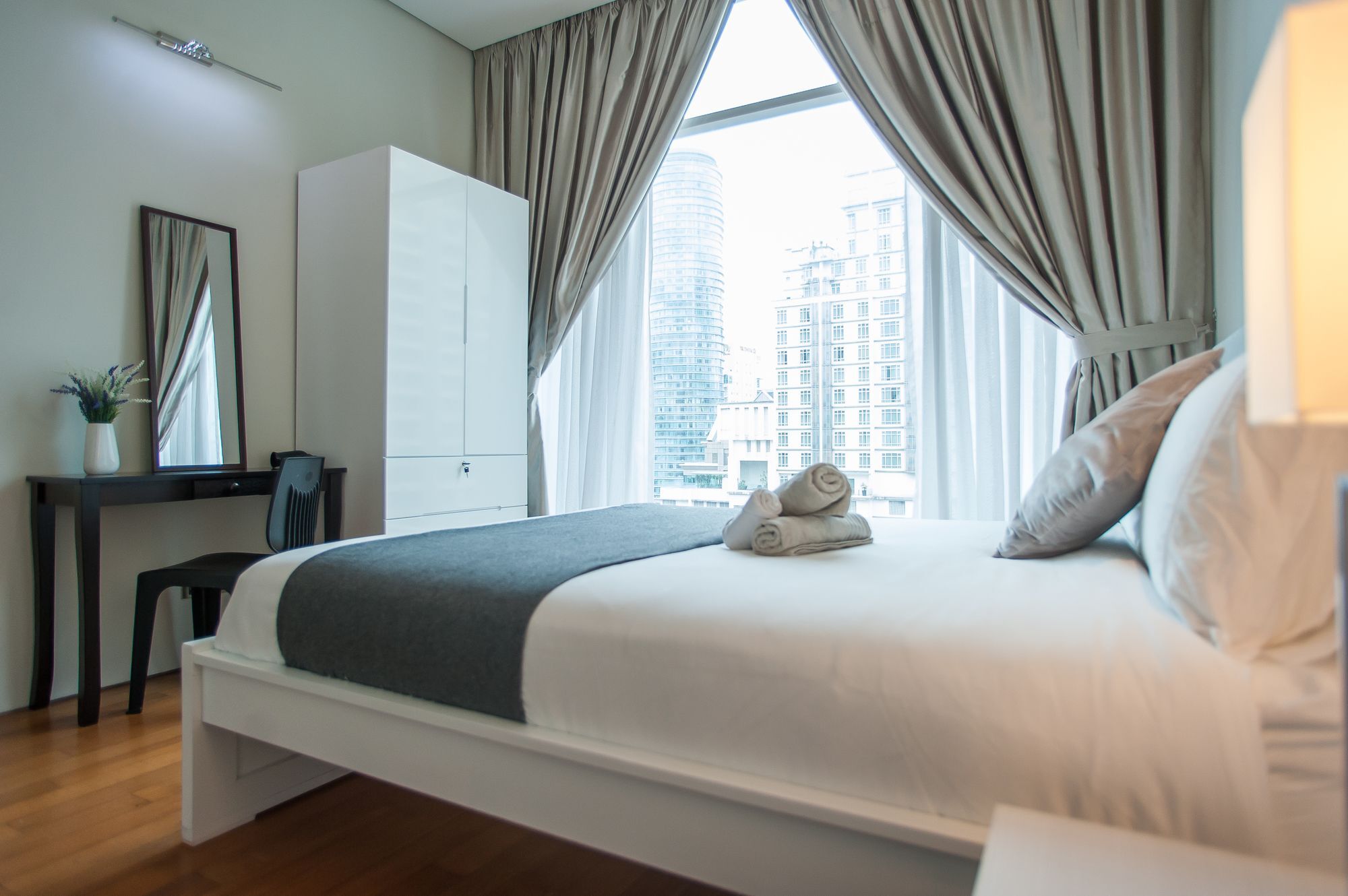 Leala Klcc Soho *