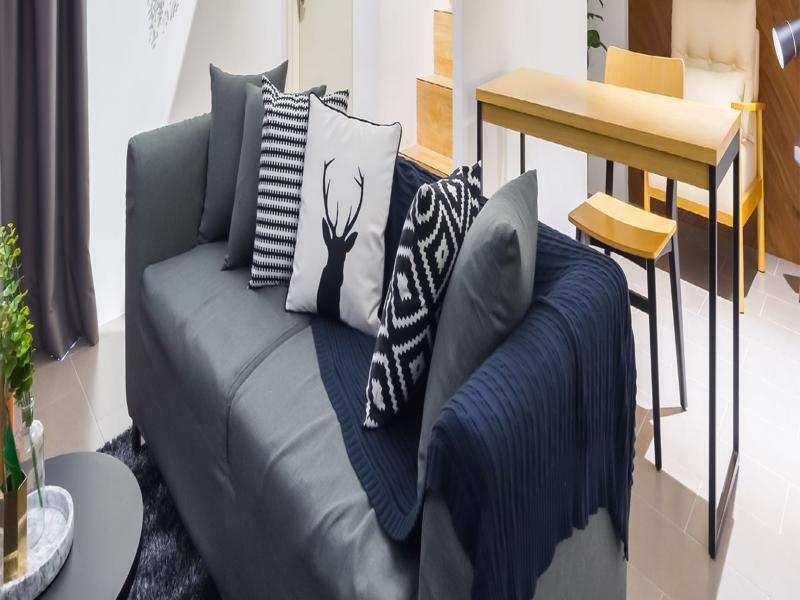 Apartment Nowhere Boutique
