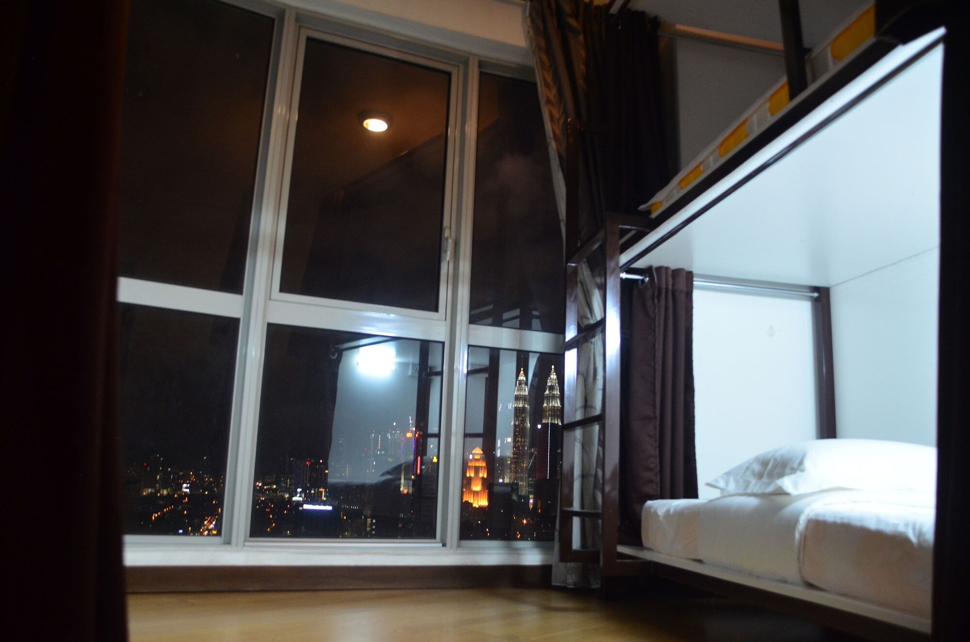 Kl Skyline & Rooftop Infinity Sky Pool Hotel