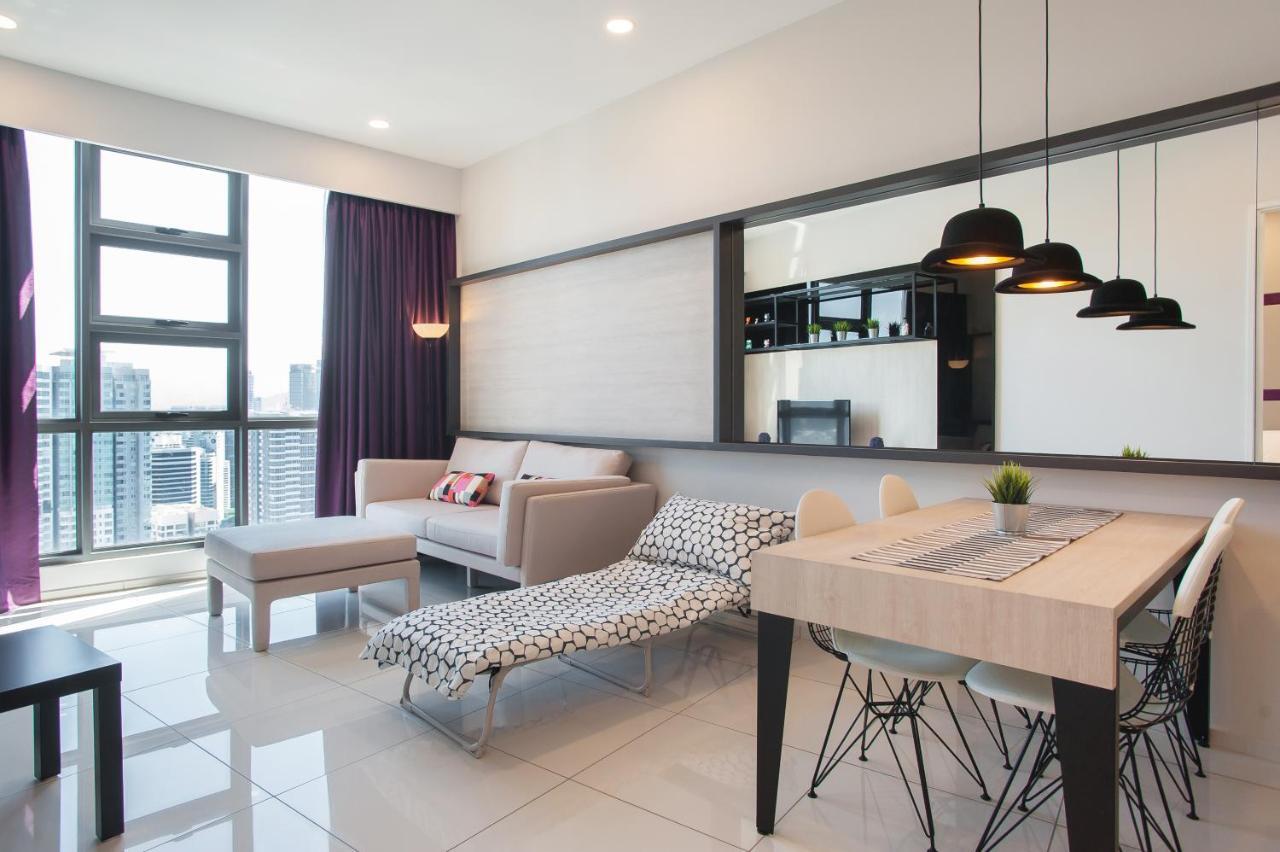 The Robertson By W Homestay *