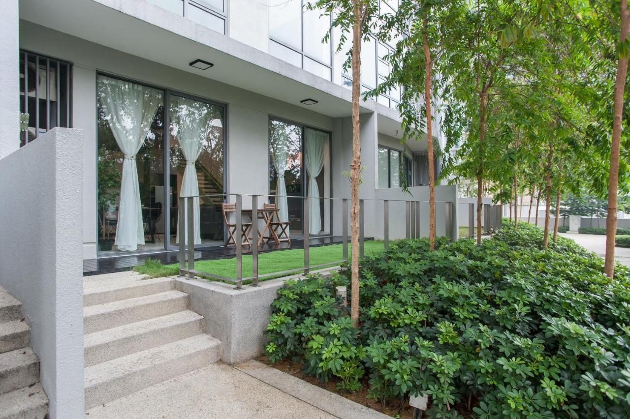 The Robertson By W Homestay