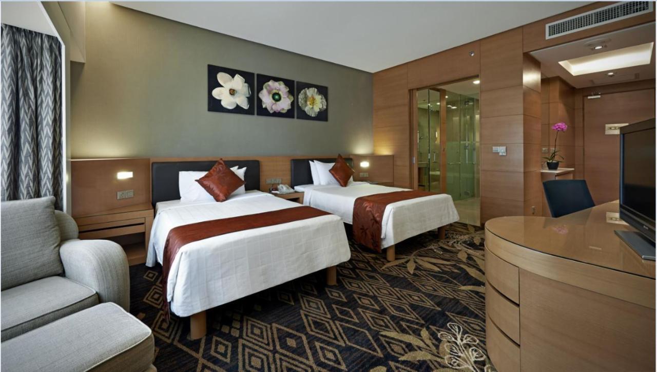 Hotel St Giles Gardens 5*