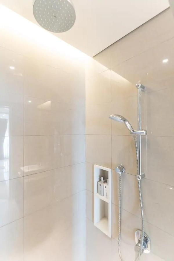 Tribeca 2bedroom 3min Walk To Bukit Bintang 2 Rooftop Pool Kuala Lumpur
